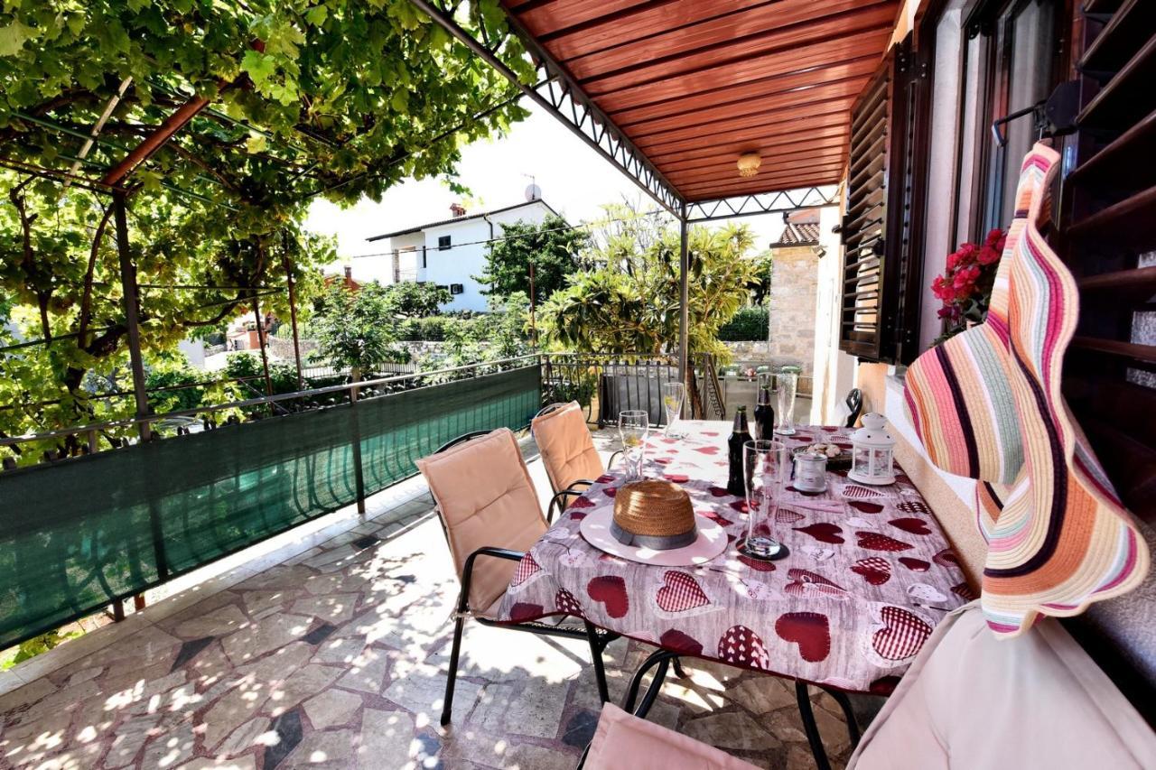 Apartmani Kovac Funtana Exteriér fotografie