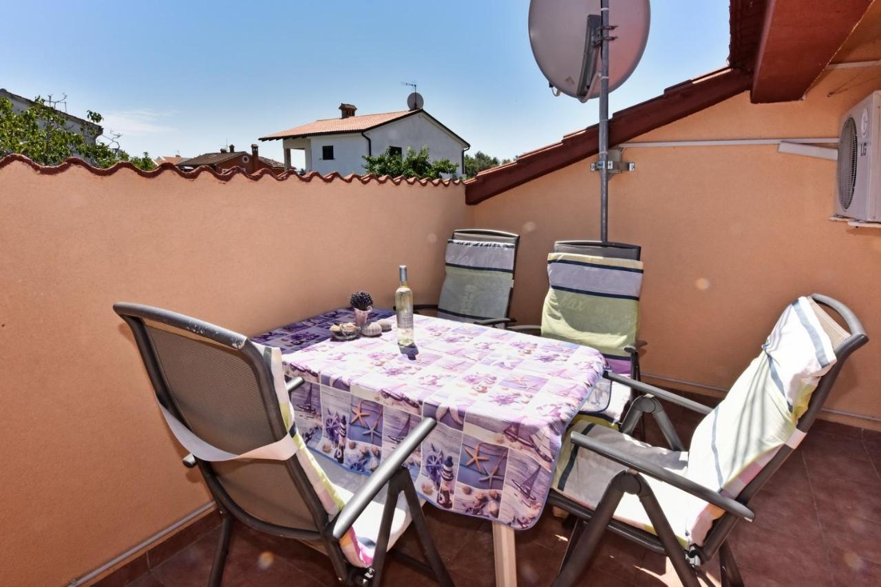 Apartmani Kovac Funtana Exteriér fotografie